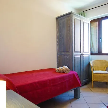 Carlo Felice Apartment *