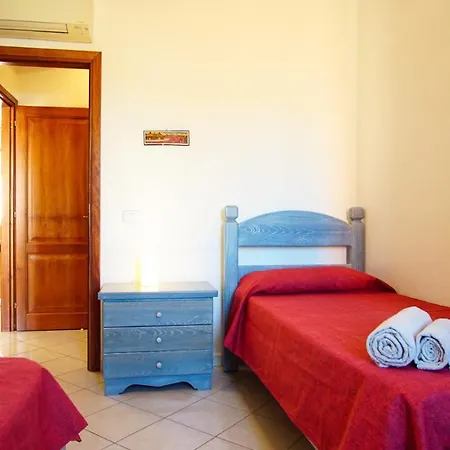 Carlo Felice Apartment